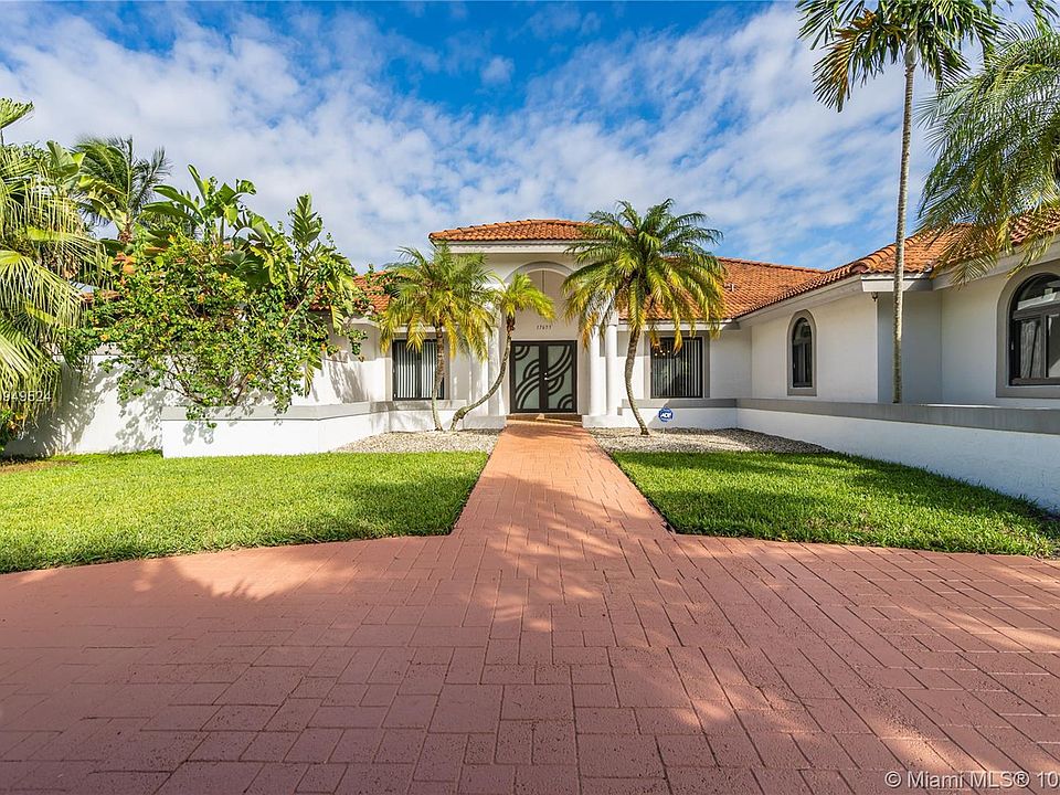 1st image of 17655 SW 80th Ct