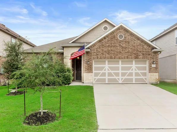 2073 Oxbow Cir, New Braunfels, TX 78130