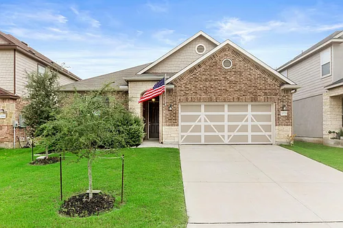 2073 Oxbow Cir Photo 1