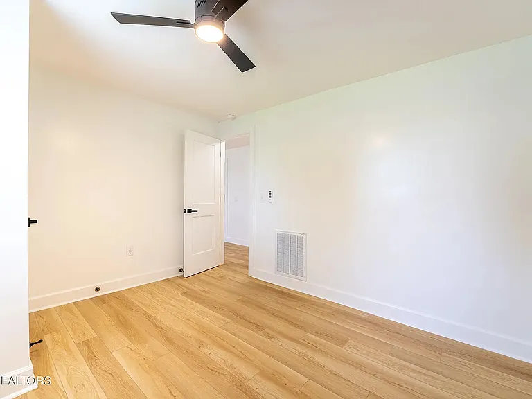 502 Hayworth Dr #A — Photo 12