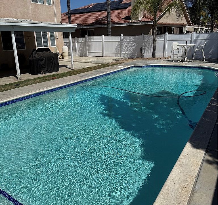 2nd image of 36582 Fontaine Dr