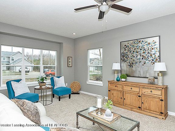 4th image of 2855 Boulder Creek Dr