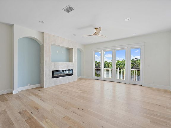 4th image of 11920 SW Parson Brown Court