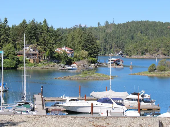 12849 Lagoon Rd #18D, Sunshine Coast, BC V0N 2H1