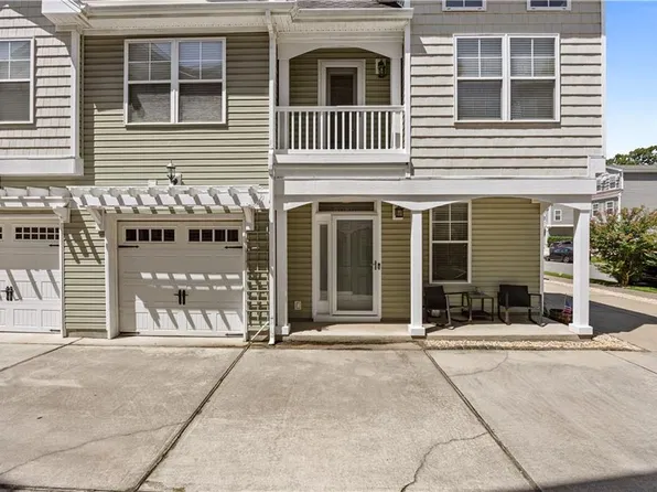 904 12th St, Virginia Beach, VA 23451