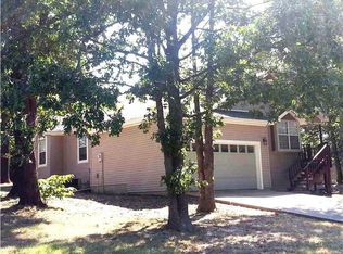 7008 S Pleasant Ridge Dr, Fayetteville, AR 72704