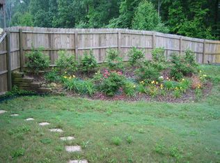 4277 Ward Bluff Ct, Ellenwood, GA 30294