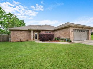 1713 Brookhaven St, Deridder, LA 70634
