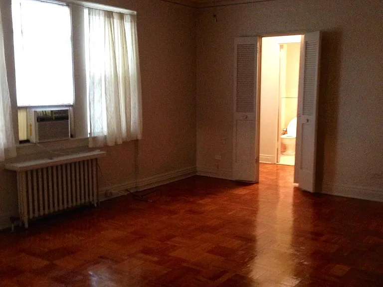 166 N Dithridge St — Photo 8