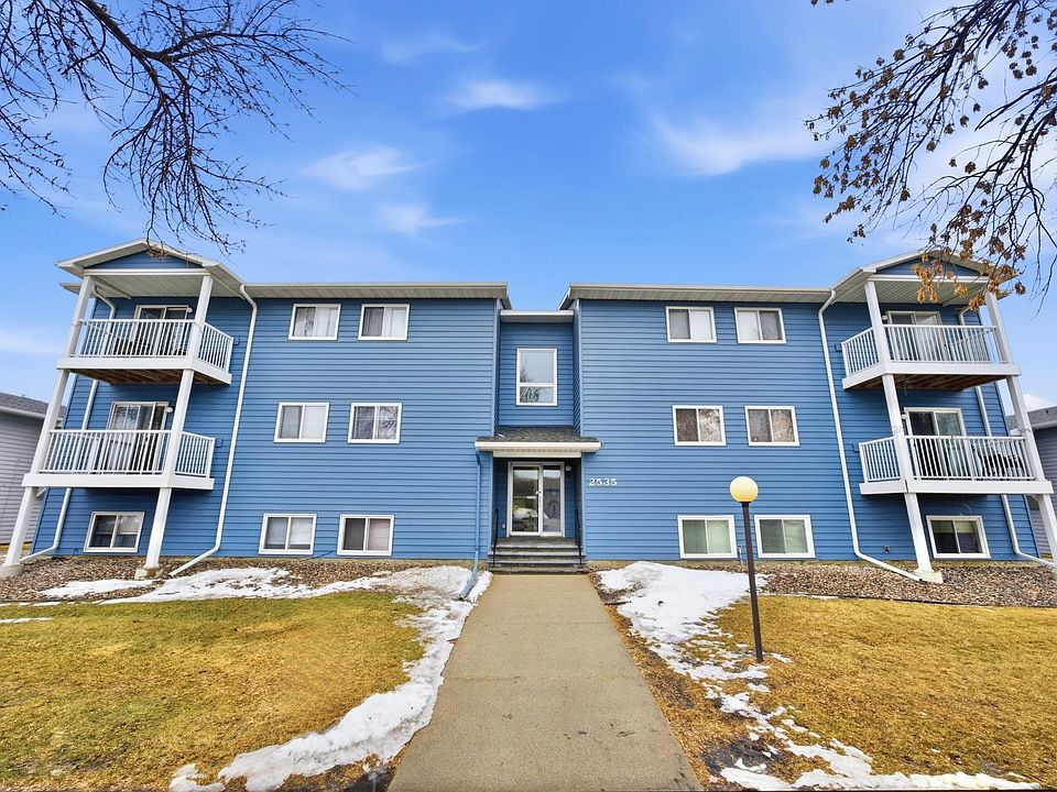 1st image of 2535 25th St S Unit B102