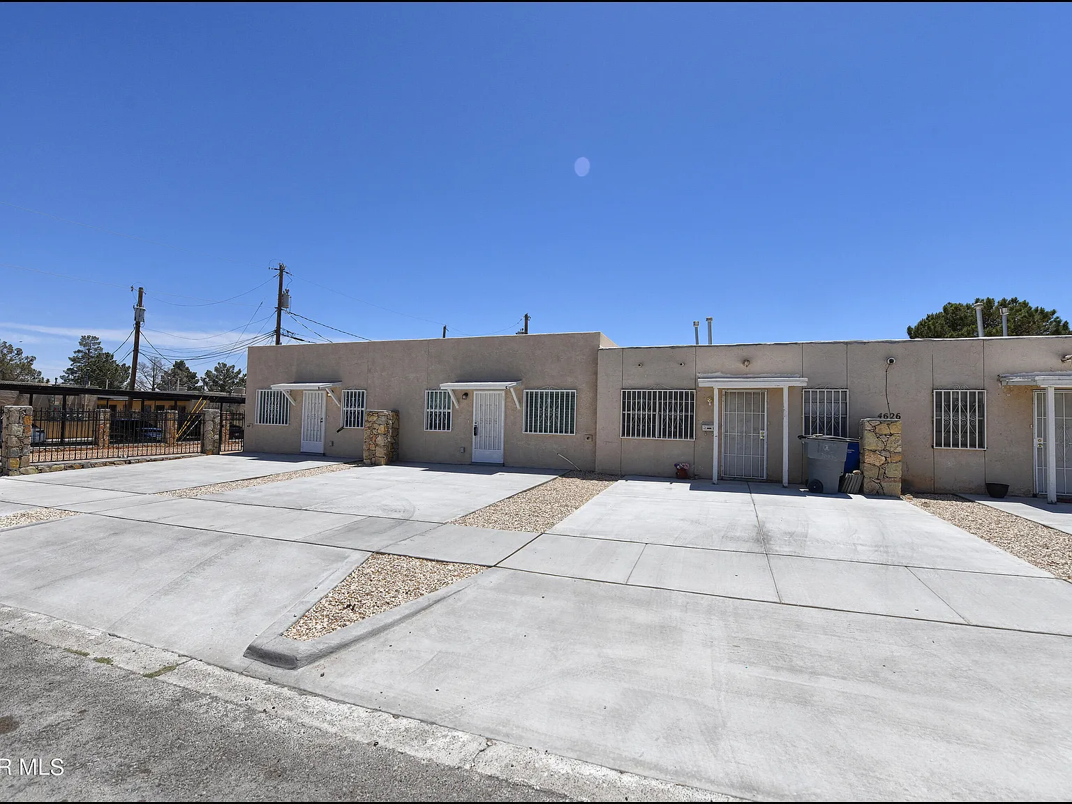 2 bed, 675 sqft, $895 — Photo 3