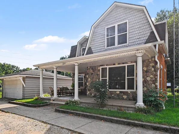 309 S Kimmel St, Berrien Springs, MI 49103
