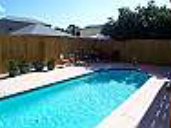 2nd image of 102 E Huisache St #4