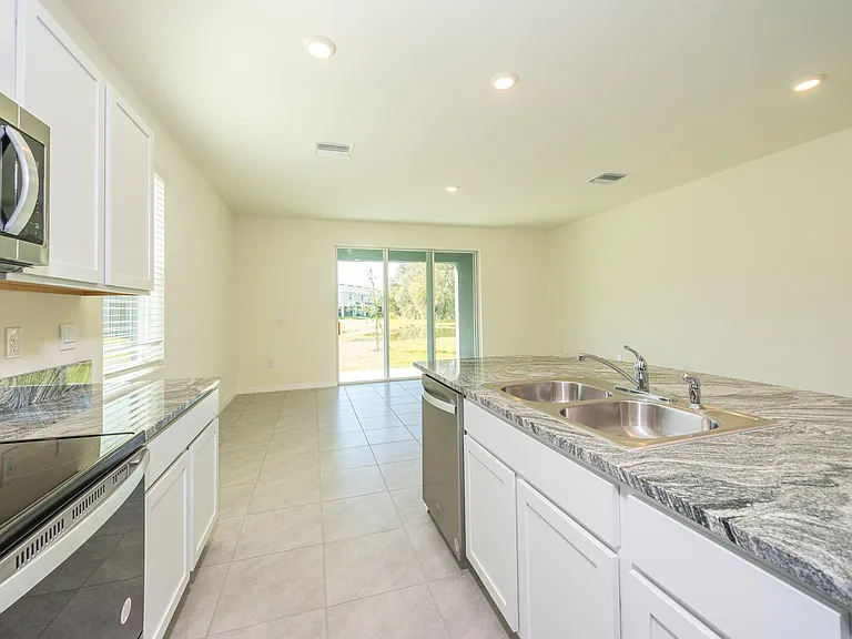 1623 Hubbell Rd — Photo 9