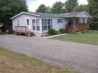 588 Locust Ridge Rd, Woodlawn, VA 24381