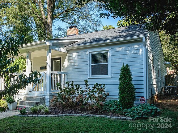 4th image of 2839 Virginia Ave