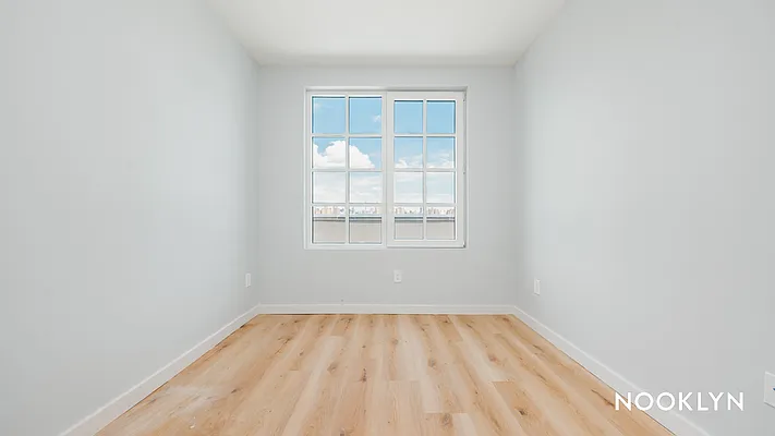 Rented by Nooklyn NYC LLC | media 136