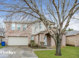3010 Dusty Oak Dr, Dallas, TX 75227