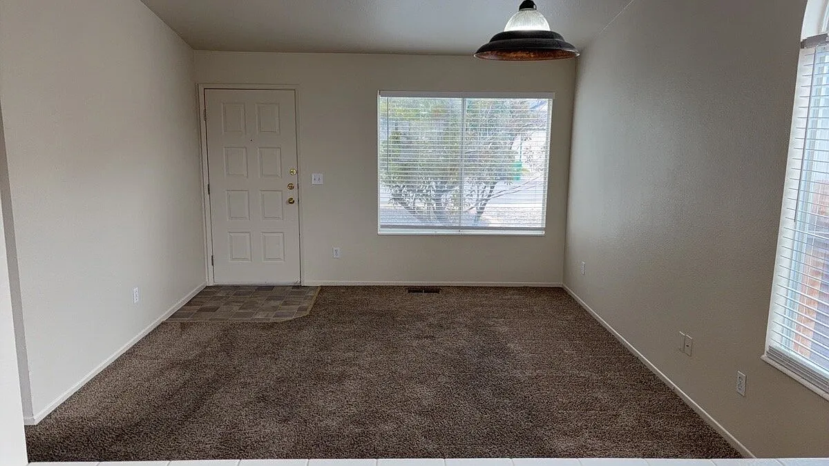 3 Bed, 2 Bath Home in Red Rock Area — Photo 2