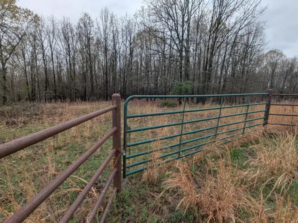 000 County Road 9160, Koshkonong, MO 65692