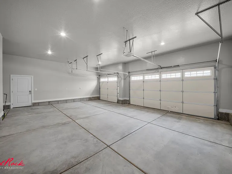 3761 N Native Dancer Dr — Photo 40