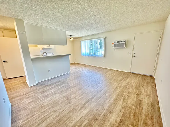 (undisclosed Address), Van Nuys, CA 91411