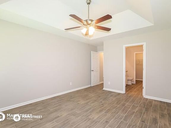 4th image of 50 N Greenfield Cir