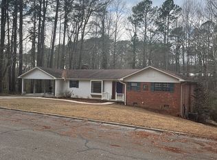 5503 Cherokee Rd, Meridian, MS 39305