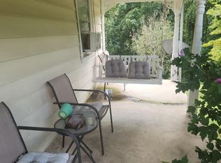 1072 Discovery Trl, Big Island, VA 24526