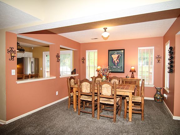 5th image of 6939 Thousand Oaks Ln