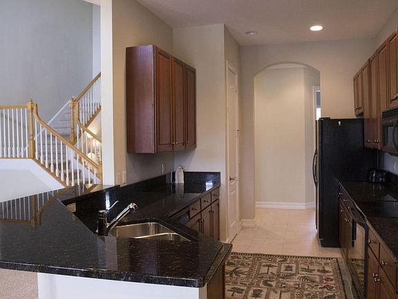 5th image of 4550 Bridgepointe Way Unit 135