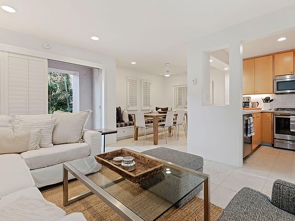 4th image of 422 Por La Mar Cir