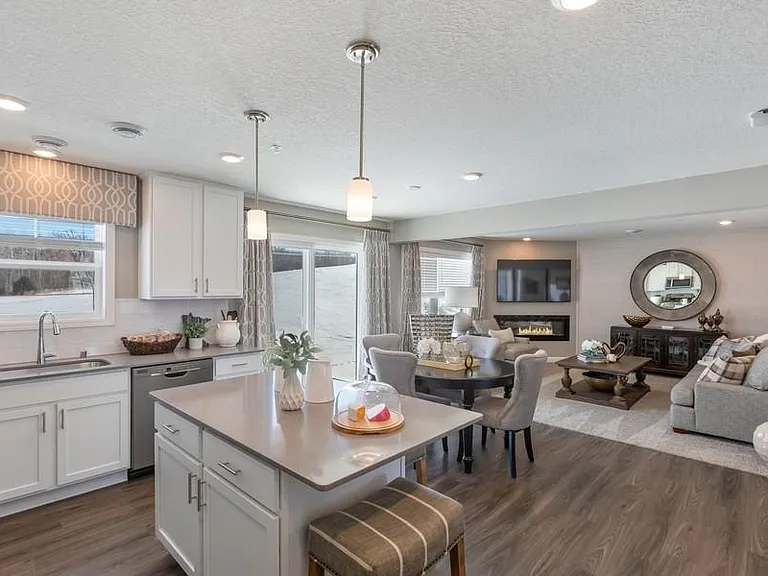 9513 Bridle Way — Photo 4