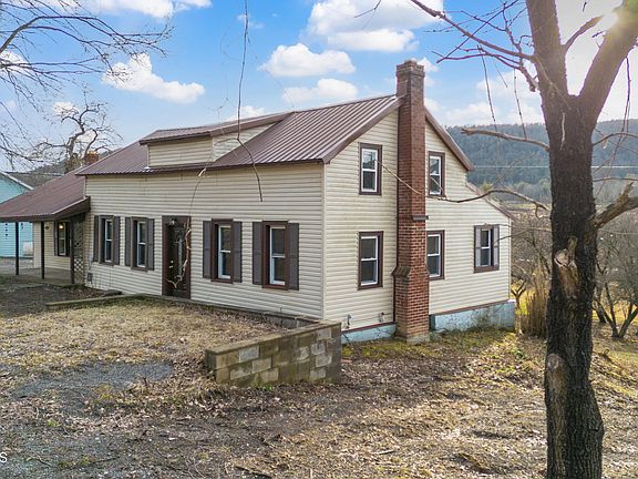 2nd image of 263 Windy Ridge Road