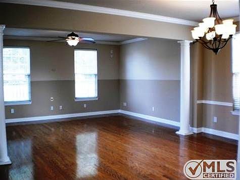 5th image of 3781 Four Oaks Blvd #1