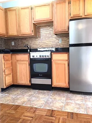 Rented by Meraki Realty LLC | media 8