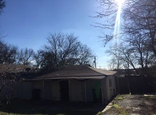 2032 Brookes St, Fort Worth, TX 76105