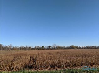 14399 W Velliquette Rd, Oak Harbor, OH 43449