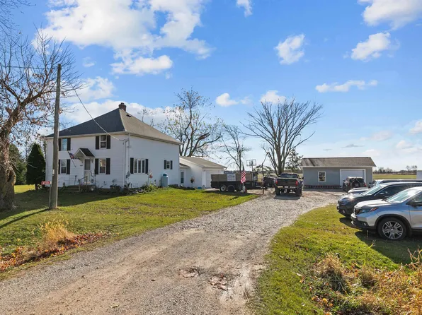 W2245 Culbertson Rd, Seymour, WI 54165