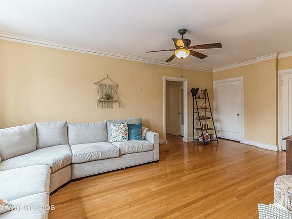2nd image of 1103 Holly Ct APT 201