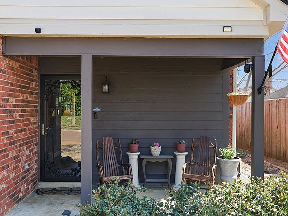 2nd image of 3546 Ripplechase Dr