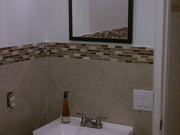 3rd image of 5353 Yarmouth Ave Unit 207
