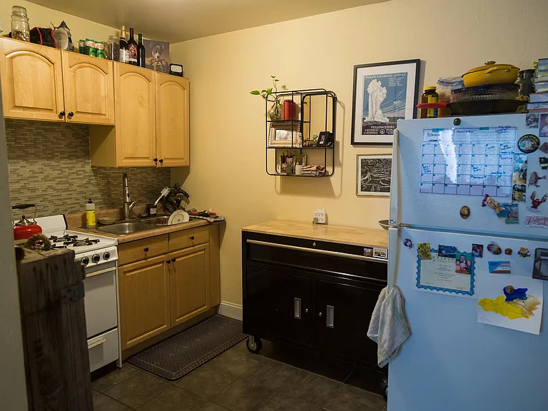 3615 Grand Ave NE — Photo 10