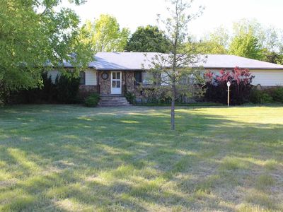 1150 210th, Hillsboro, KS, 67063