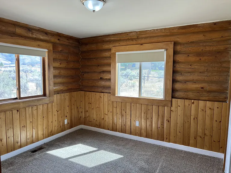 818 Abarr Plz — Photo 26