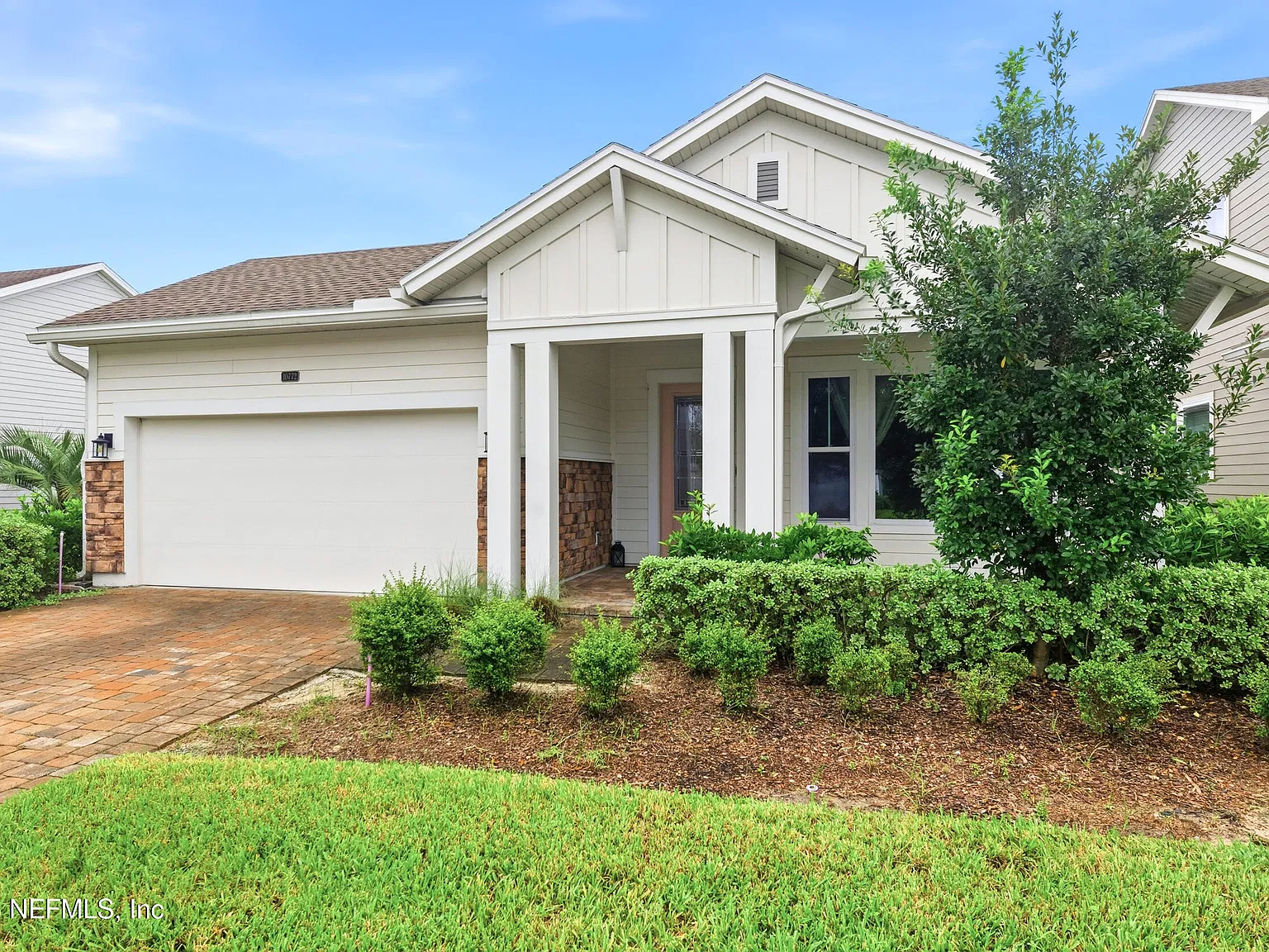 3 bed, 2.5 bath, 2184 sqft, $4,300 — Photo 3