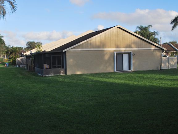 4th image of 10295 Boca Bnd W #L1