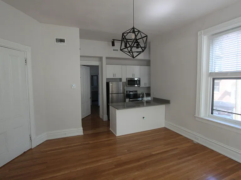 1500 Grove Ave #1 — Photo 3