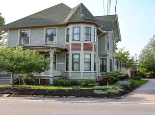 6 Pleasant St, Goffstown, NH 03045