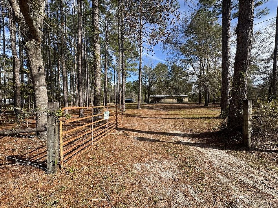 1st image of 264 Ware Forest Rd